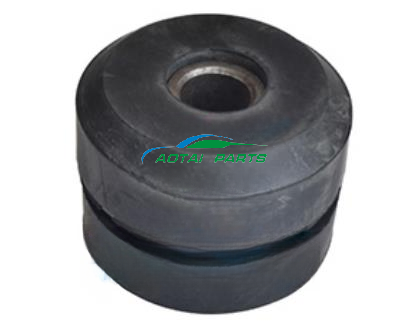 0516070000 M17371 Radiator Mount Bushing for Freightliner