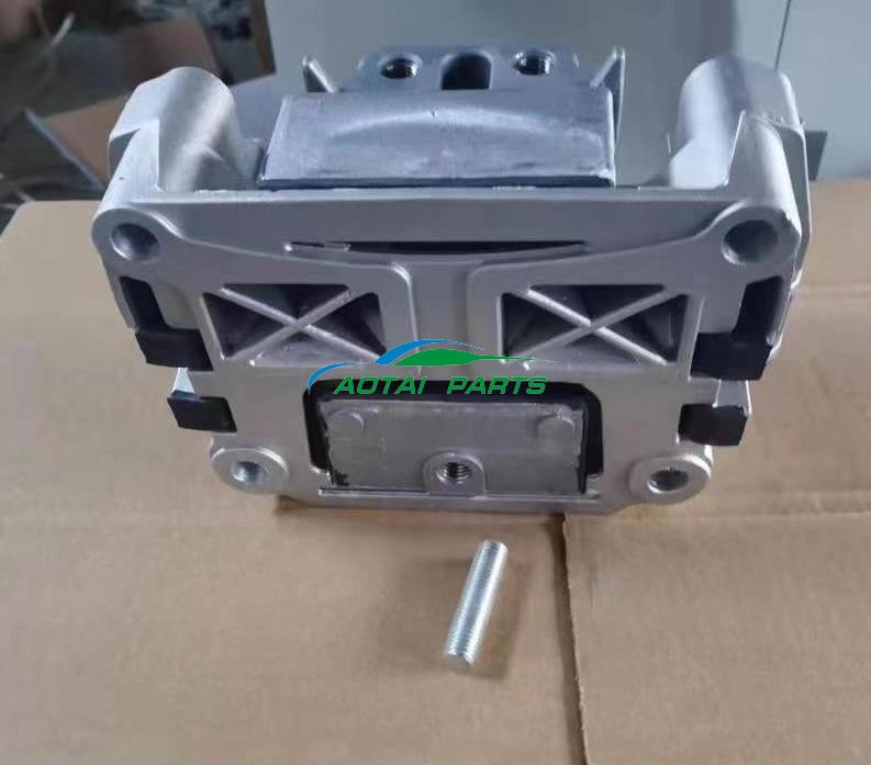 1782203,1779609,1906590,1469287,1921972 Gearbox Mount for Scania