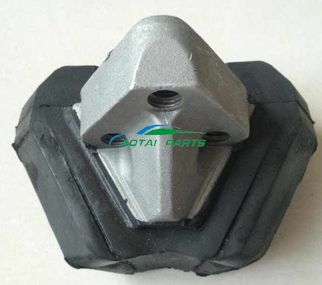1613624,1515981 Rear Engine Support Mount for VOLVO Truck