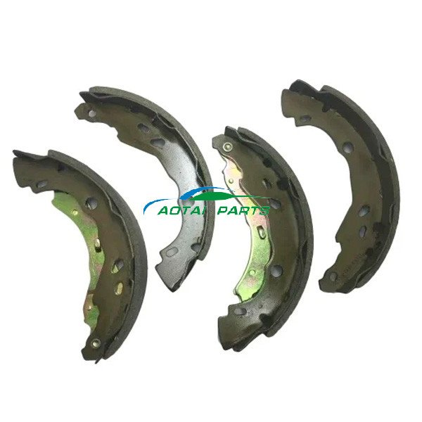 High quality semi-metallic non-asbestos drum brake pads brake shoe GS8455 for RENAULT