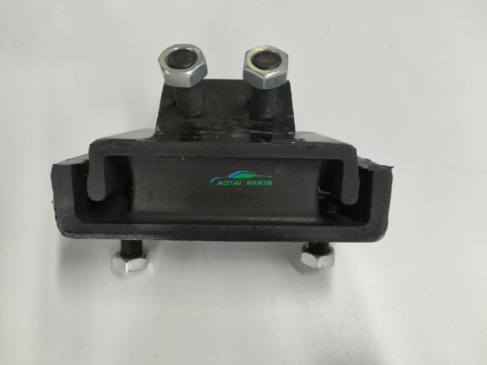 Mitsubishi Fuso Parts Engine Mounting ME031965 Me071774 ME071776 ME074705