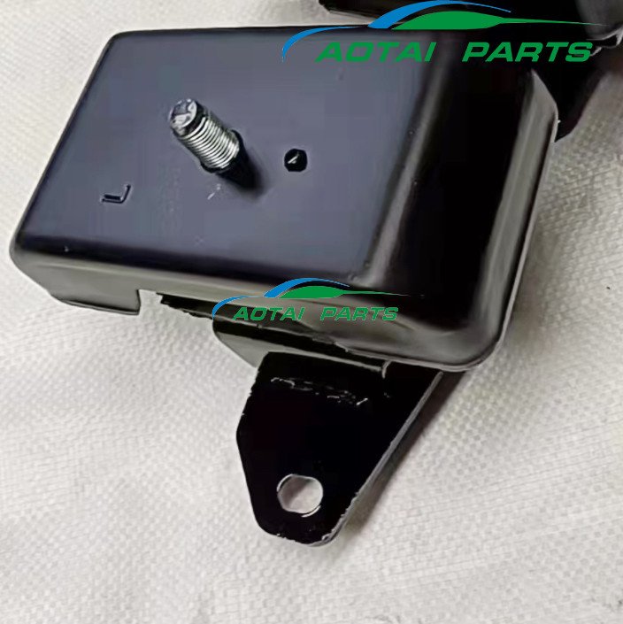 Isuzu Truck Engine Mount 8982036330 8-98203-633-0 8-98203633-0