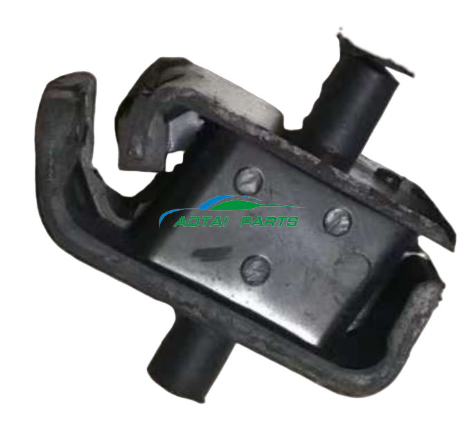 Suzuki Engine Mounting 11610-80D00