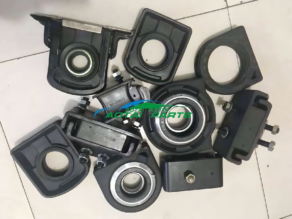 Mitsubishi Drive Shaft Center Bearing MB830615